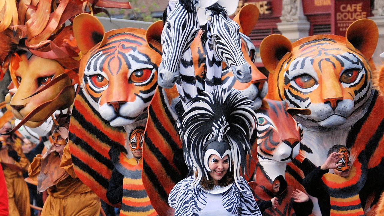 Carnival Hidden Alphabets thumbnail