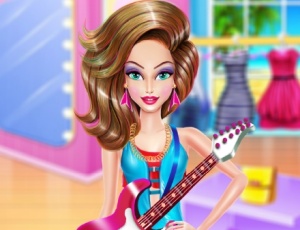 Geek Fashion Girl thumbnail